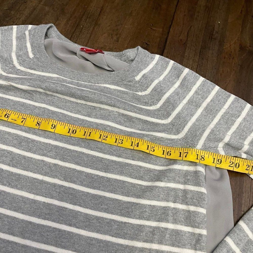 Elle Solid Back Stripes Front Lightweight Sweater - Picture 6 of 10